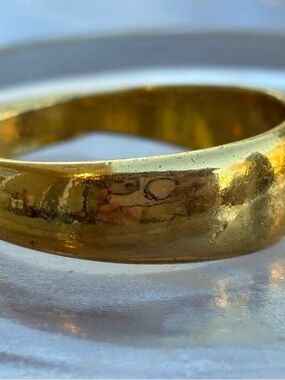 Classic Gold tone Band Ring - Polished Yellow Gold